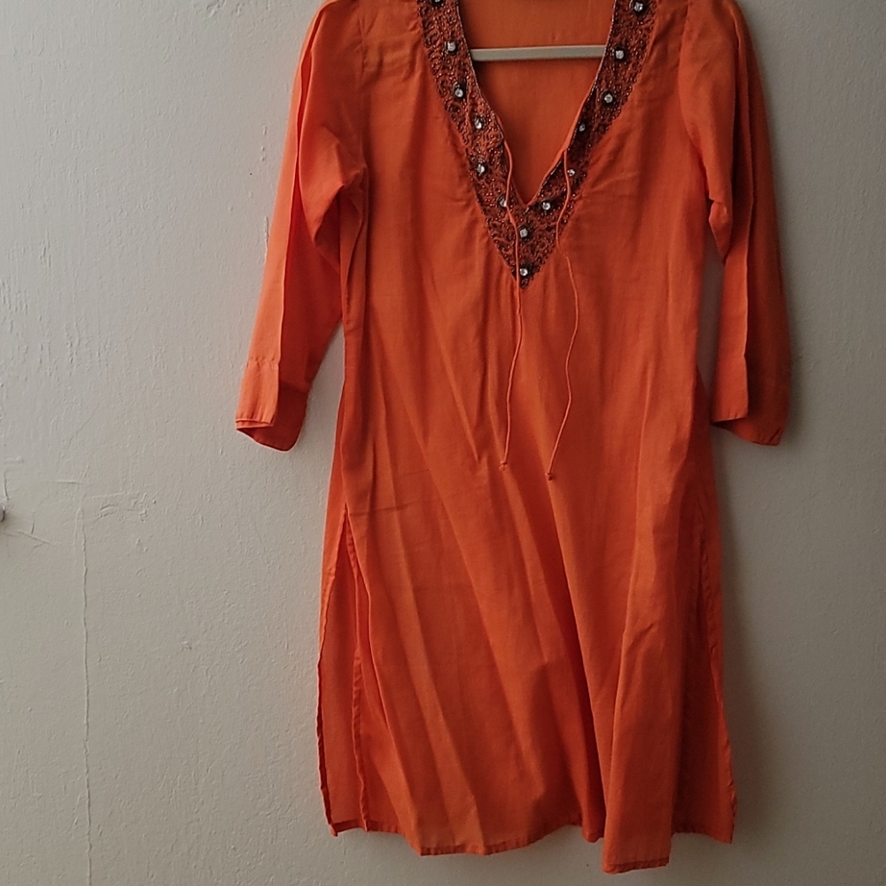 Tunic - Picture 4 of 4